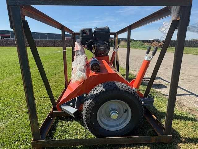 Loma Flailmower ATV120 - Triturador de martelos: foto 2 Loma Flailmower ATV120 - Triturador de martelos: foto 2