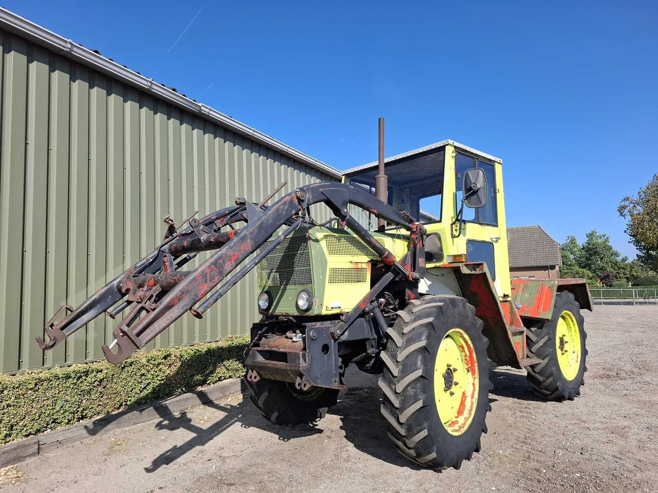 MB (MERCEDES BENZ) - TRAC 65/70 - ALL-WHEEL DRIVE FARM TRACTOR - Trator: foto 4 MB (MERCEDES BENZ) - TRAC 65/70 - ALL-WHEEL DRIVE FARM TRACTOR - Trator: foto 4