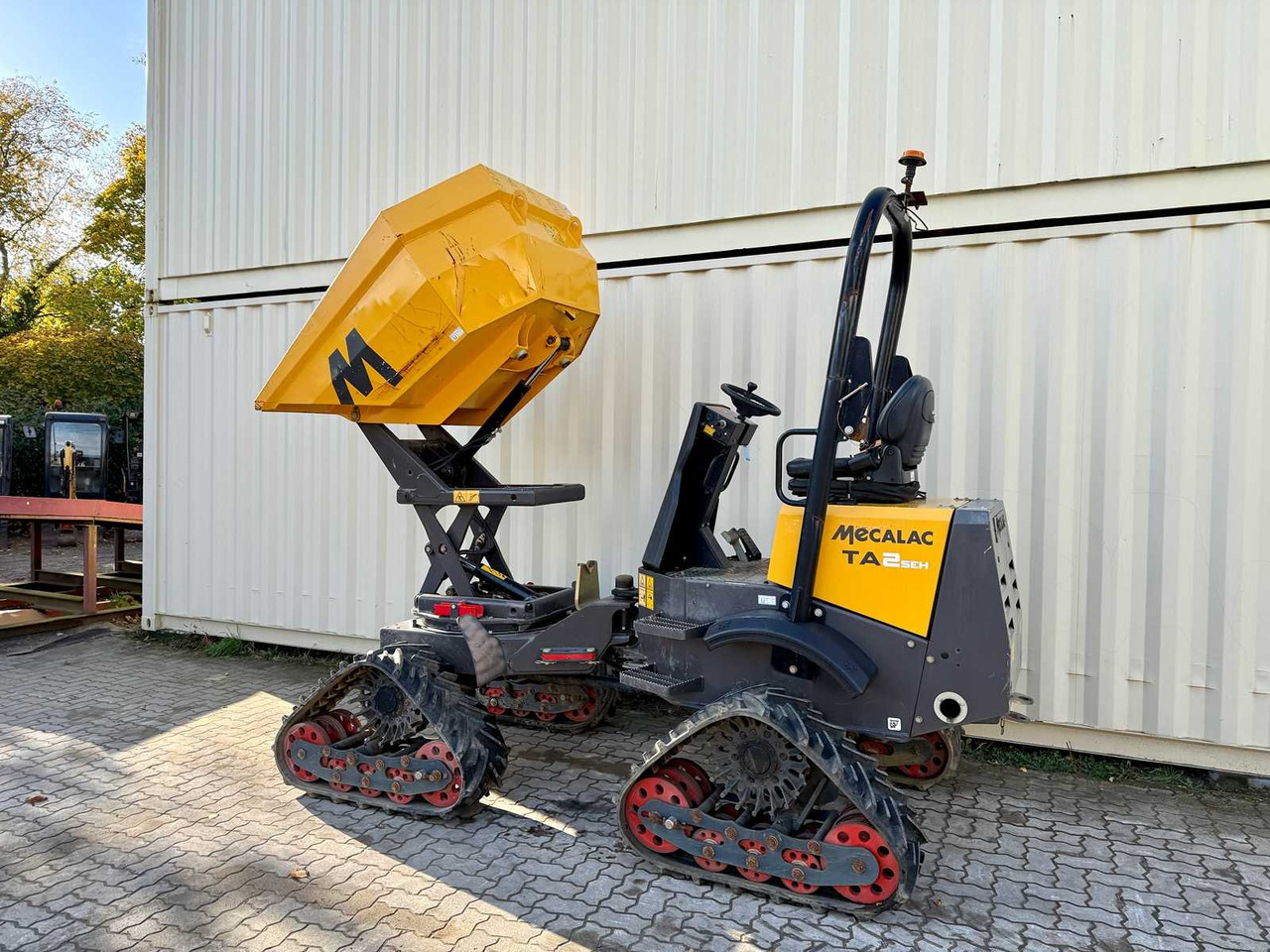 MECALAC - TA2SEH QUAD TRACK SWIVEL BODY - 2018 - DUMPER - Tombador: foto 4 MECALAC - TA2SEH QUAD TRACK SWIVEL BODY - 2018 - DUMPER - Tombador: foto 4