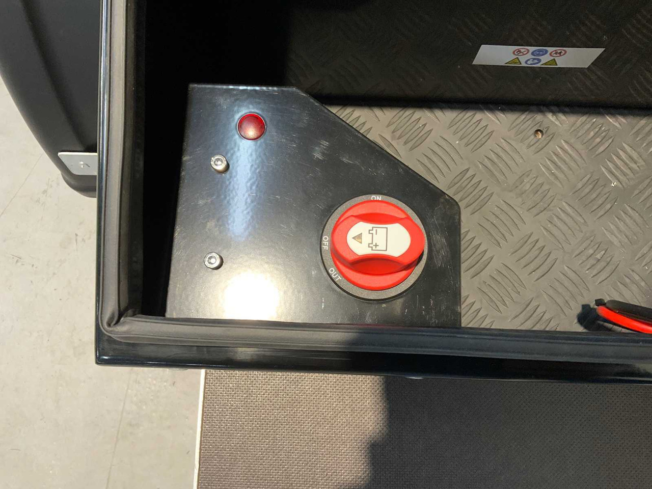 Viplex tekstkar P8 ledscherm op aanhangwagen - Máquina de outro: foto 5 Viplex tekstkar P8 ledscherm op aanhangwagen - Máquina de outro: foto 5