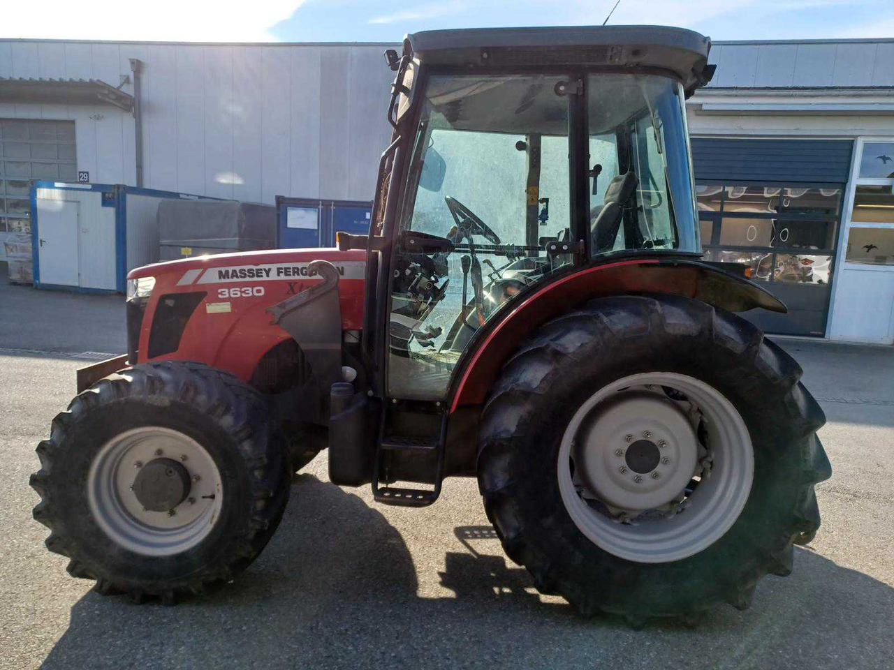 Massey Ferguson MF3630 - Trator: foto 1 Massey Ferguson MF3630 - Trator: foto 1