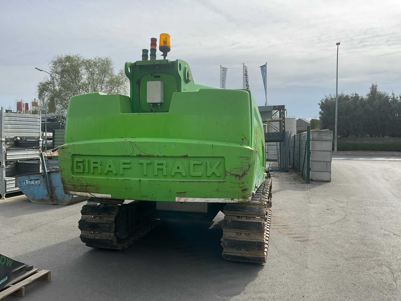 Merlo Giraf track GT580B - Plataforma aérea: foto 4 Merlo Giraf track GT580B - Plataforma aérea: foto 4