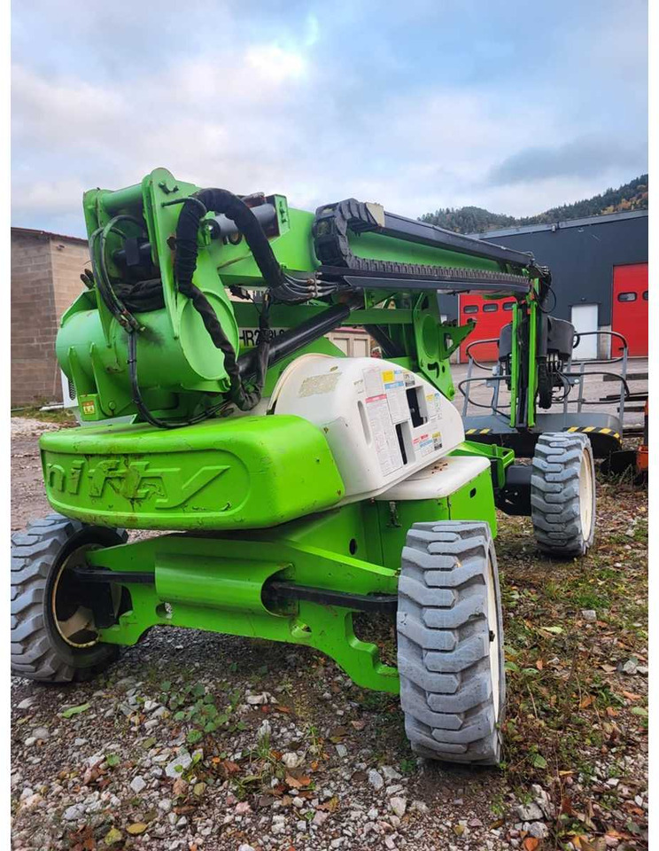 NIFTYLIFT - 2008 - HR21 - AERIAL WORK PLATFORM - Plataforma aérea: foto 2 NIFTYLIFT - 2008 - HR21 - AERIAL WORK PLATFORM - Plataforma aérea: foto 2