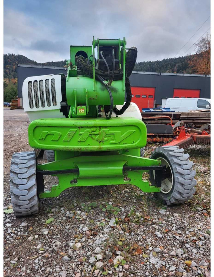 NIFTYLIFT - 2008 - HR21 - AERIAL WORK PLATFORM - Plataforma aérea: foto 1 NIFTYLIFT - 2008 - HR21 - AERIAL WORK PLATFORM - Plataforma aérea: foto 1