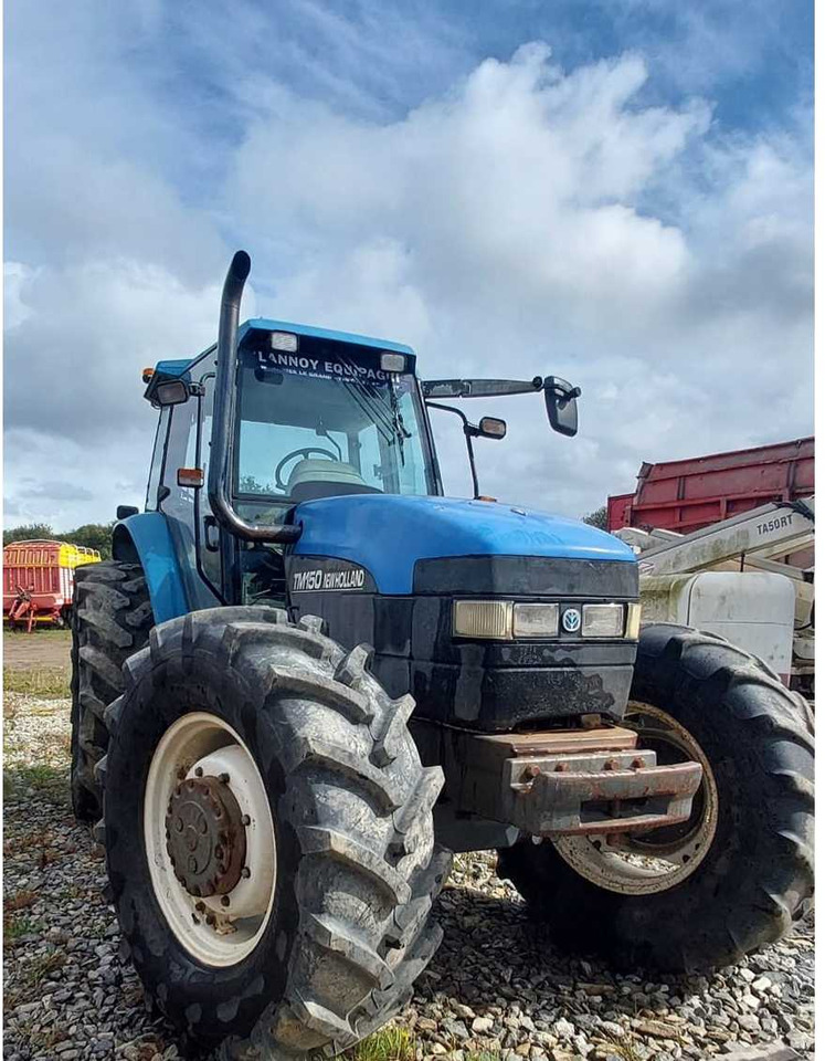 New Holland TM150 - Trator: foto 5 New Holland TM150 - Trator: foto 5