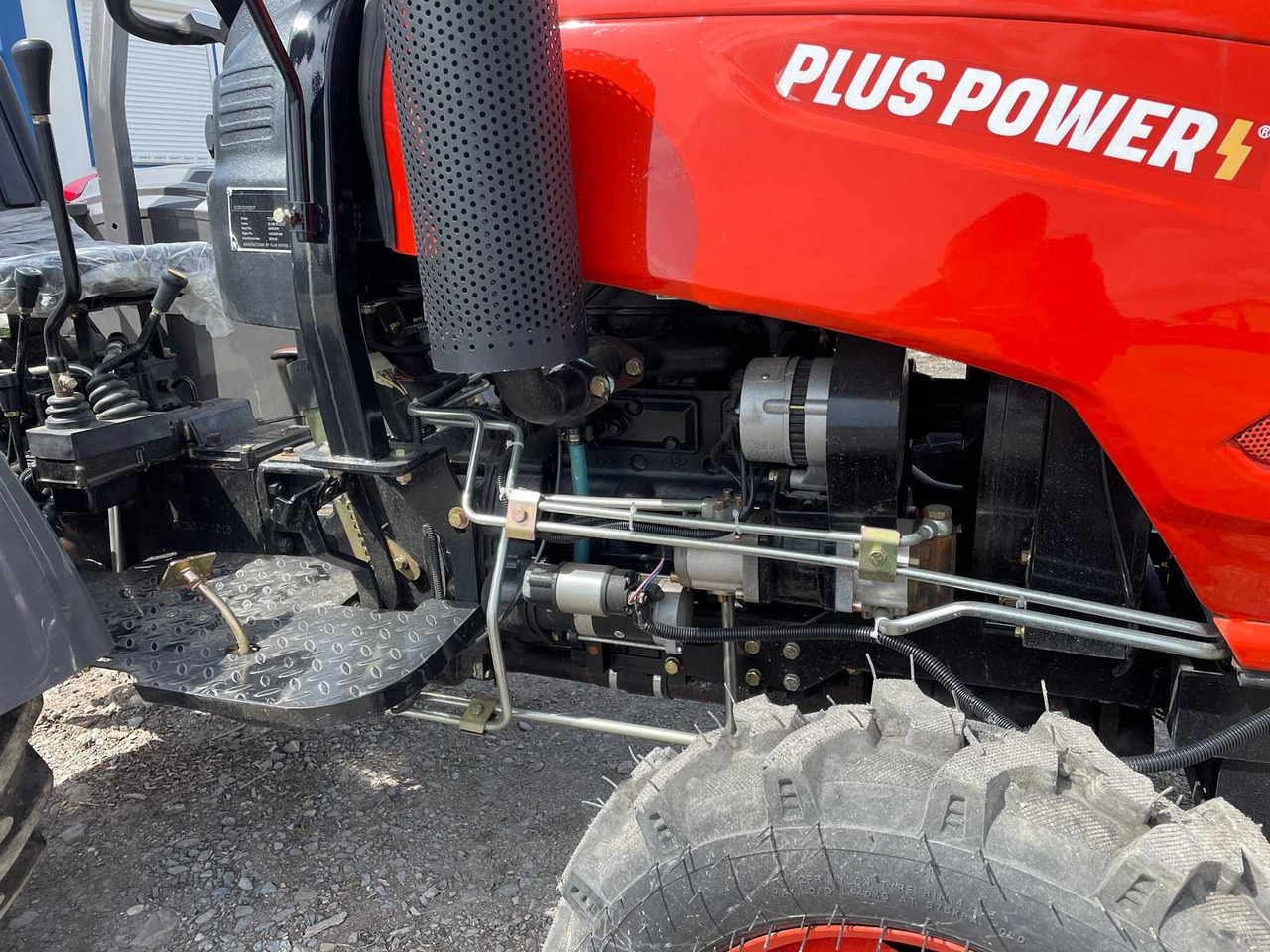 Plus Power - Trator: foto 4 Plus Power - Trator: foto 4