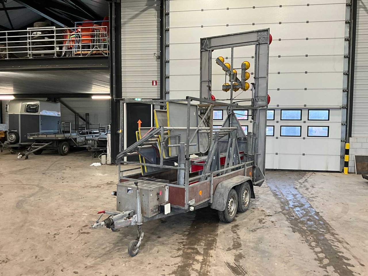 2000 ANSSEMS BS-2000 ARROW TRUCK TRAILER - Reboque: foto 1 2000 ANSSEMS BS-2000 ARROW TRUCK TRAILER - Reboque: foto 1