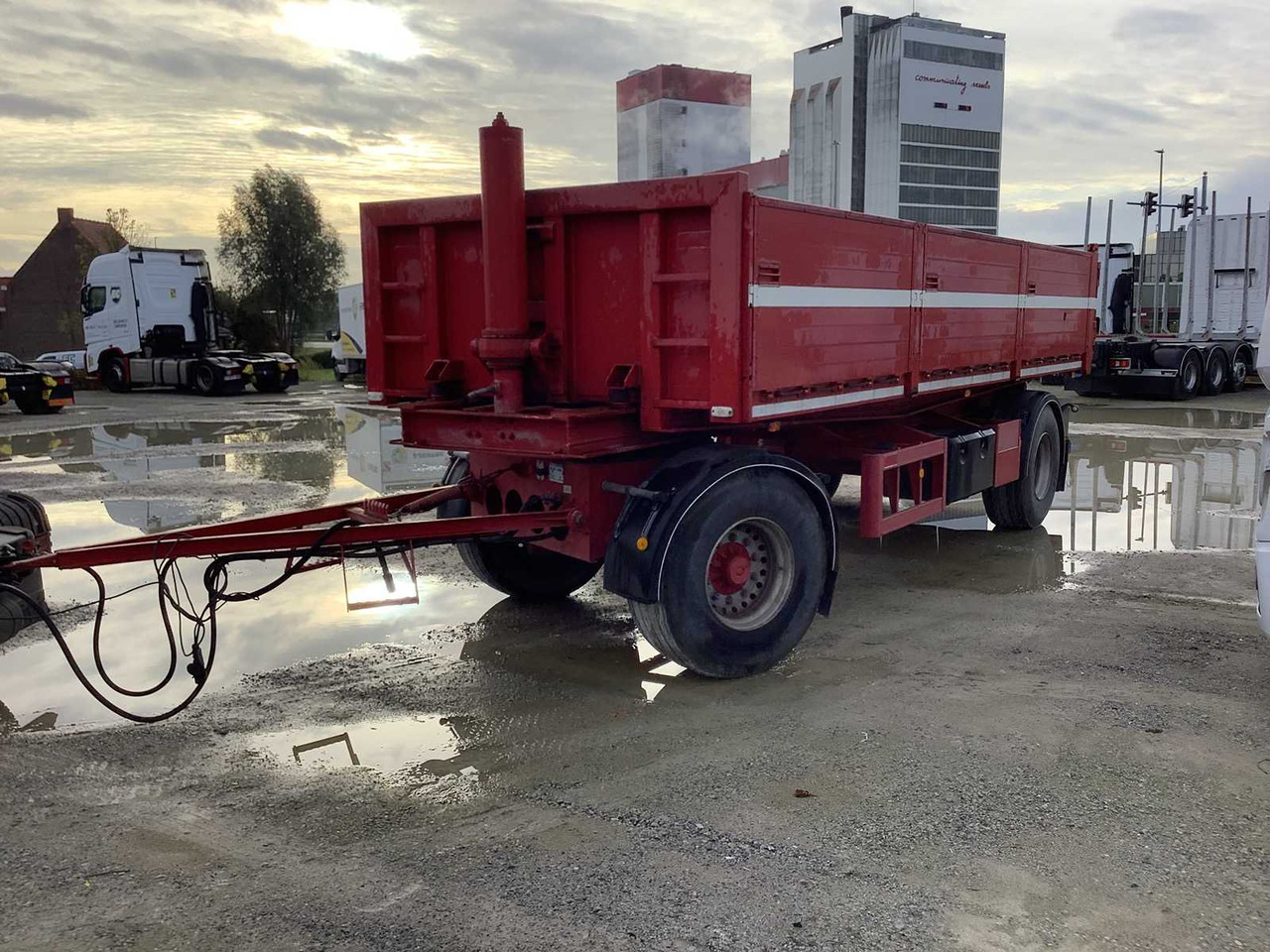 KWB - A-202-STI - CAR TRAILER - 2011 - Reboque: foto 1 KWB - A-202-STI - CAR TRAILER - 2011 - Reboque: foto 1