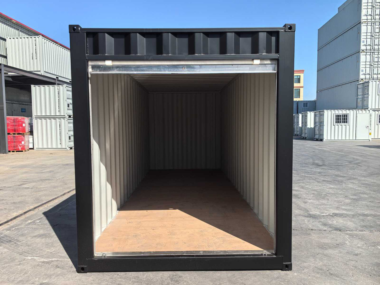 Rhino-cross-containers 20ft met roldeur - Contentor marítimo: foto 4 Rhino-cross-containers 20ft met roldeur - Contentor marítimo: foto 4