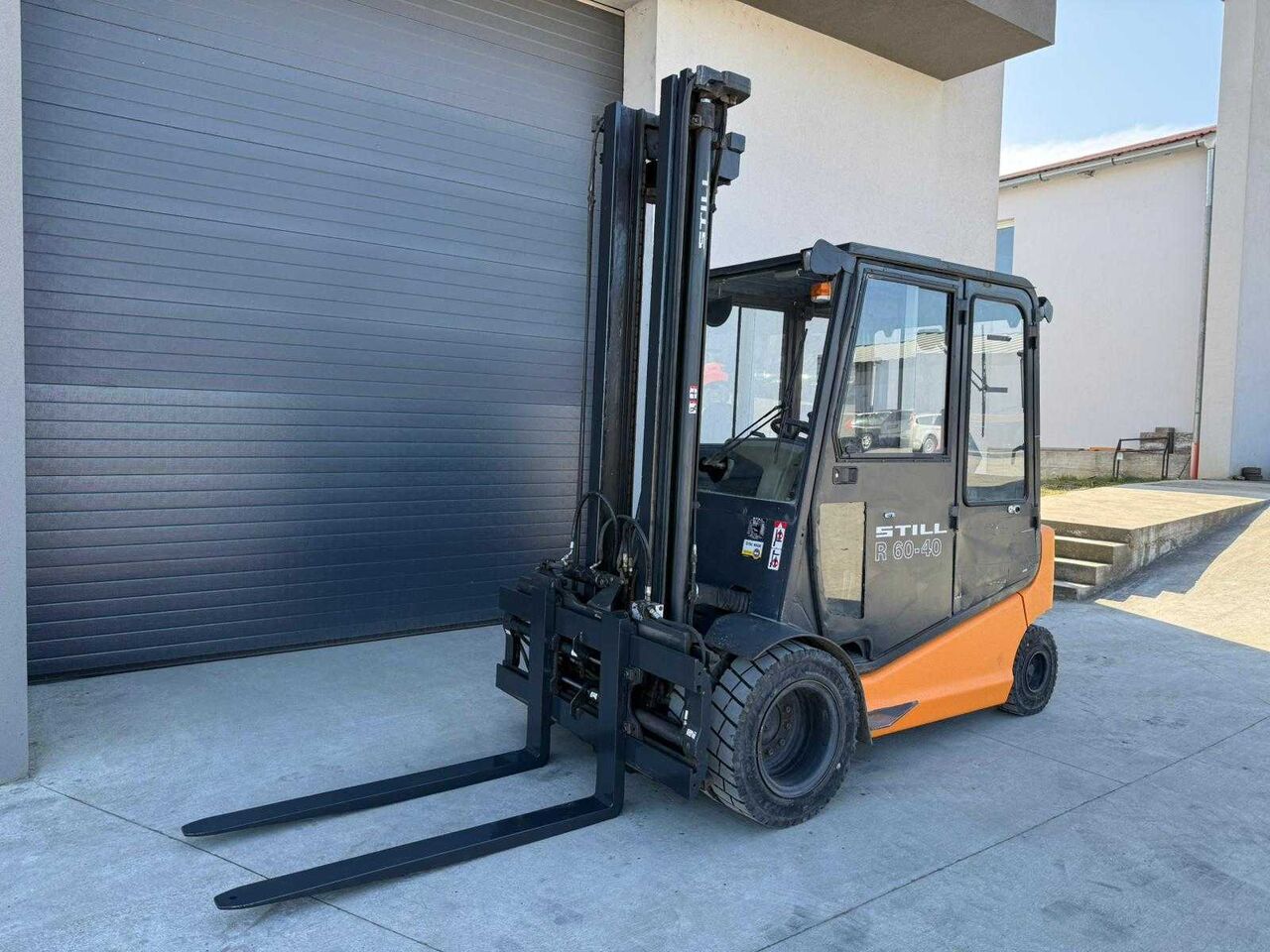 STILL - R60-40 - FORKLIFT TRUCKS - 2004 - Empilhadeira: foto 1 STILL - R60-40 - FORKLIFT TRUCKS - 2004 - Empilhadeira: foto 1