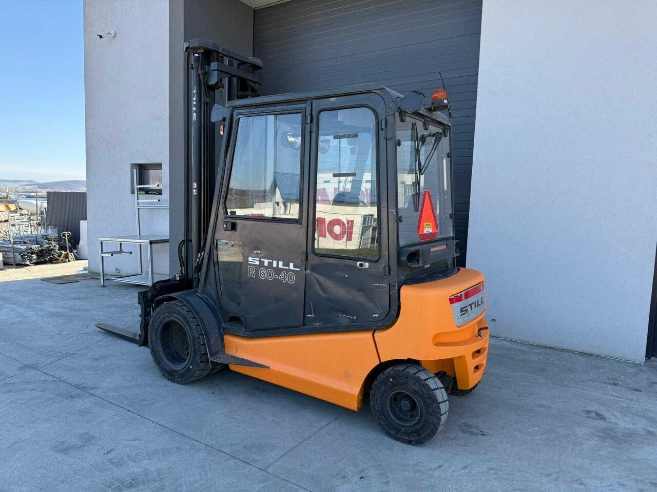 STILL - R60-40 - FORKLIFT TRUCKS - 2004 - Empilhadeira: foto 2 STILL - R60-40 - FORKLIFT TRUCKS - 2004 - Empilhadeira: foto 2