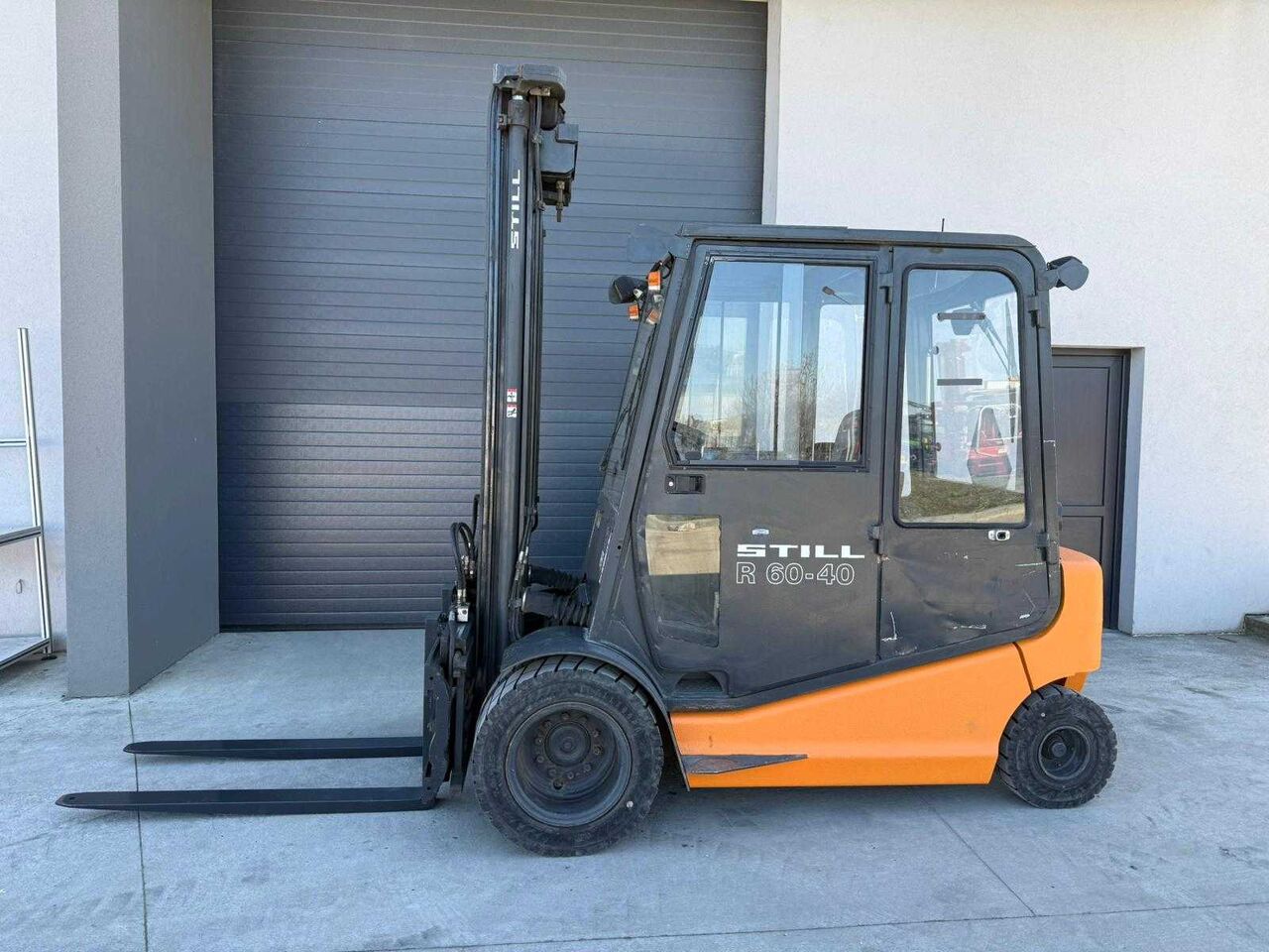 STILL - R60-40 - FORKLIFT TRUCKS - 2004 - Empilhadeira: foto 4 STILL - R60-40 - FORKLIFT TRUCKS - 2004 - Empilhadeira: foto 4