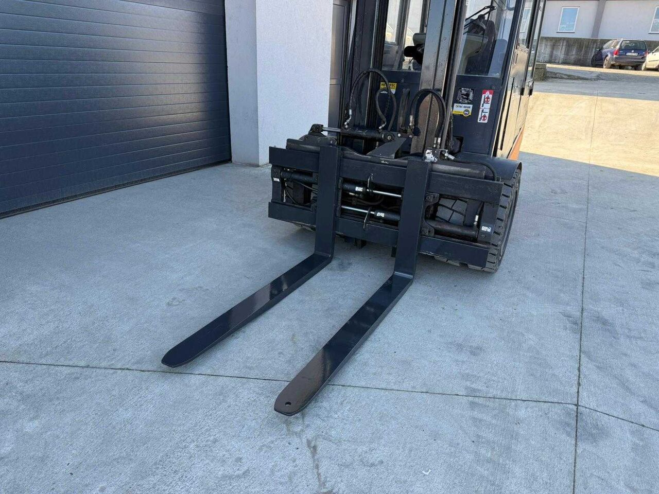 STILL - R60-40 - FORKLIFT TRUCKS - 2004 - Empilhadeira: foto 3 STILL - R60-40 - FORKLIFT TRUCKS - 2004 - Empilhadeira: foto 3