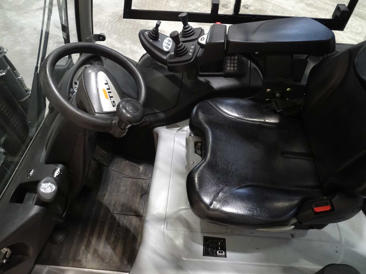 STILL RX60-25 FORKLIFT - Empilhadeira: foto 3 STILL RX60-25 FORKLIFT - Empilhadeira: foto 3