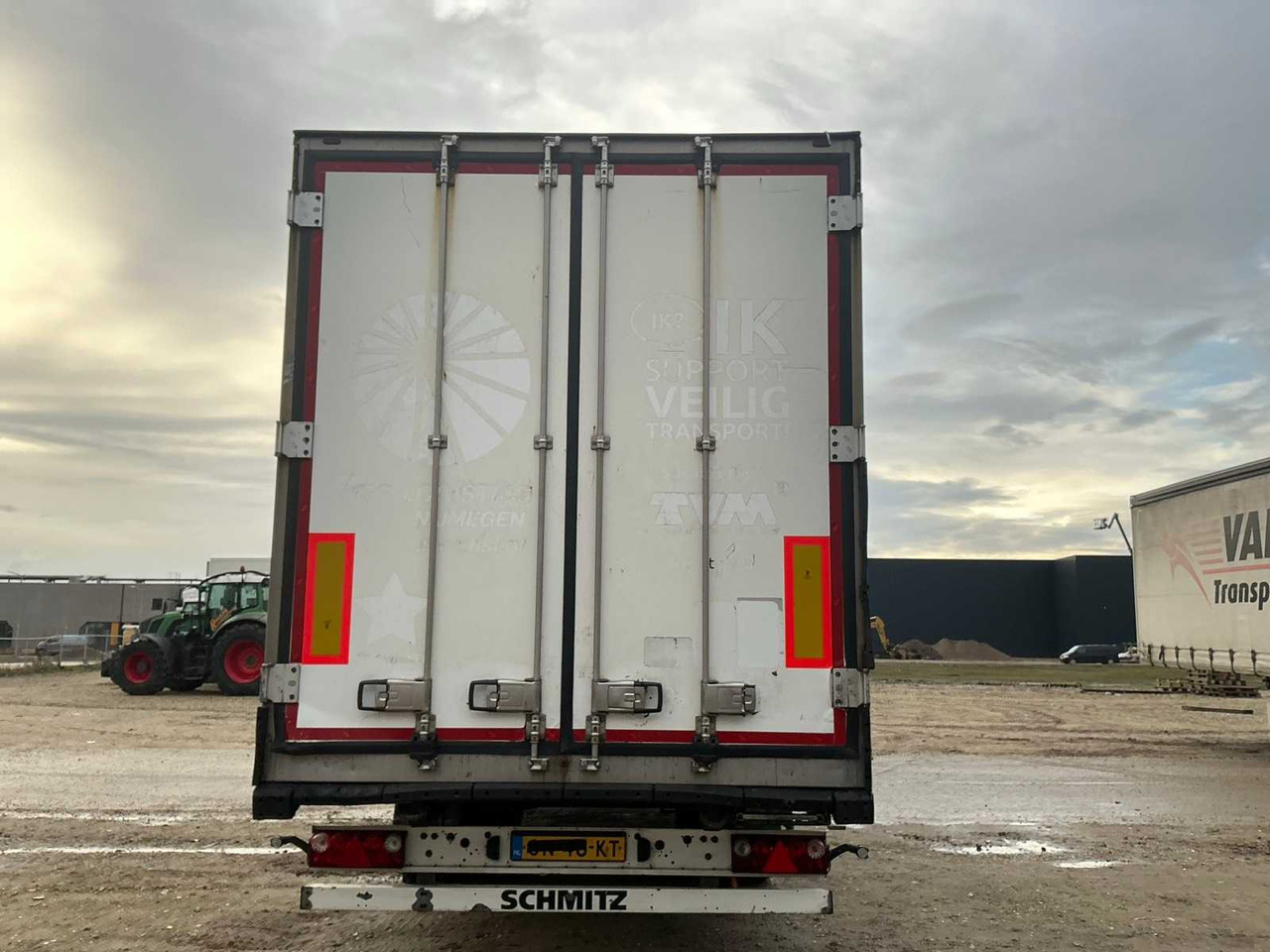2014 SCHMITZ CARGOBULL SCB*S3B SEMI-TRAILER - Semi-reboque: foto 5 2014 SCHMITZ CARGOBULL SCB*S3B SEMI-TRAILER - Semi-reboque: foto 5