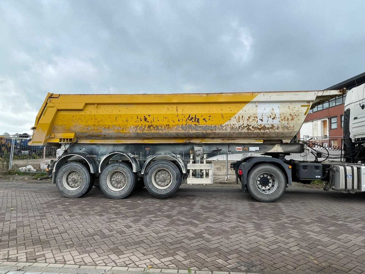 MEILLER - 2016 - KISA 3 TIPPER DUMP TRAILER - SEMI-TRAILER - Semi-reboque: foto 3 MEILLER - 2016 - KISA 3 TIPPER DUMP TRAILER - SEMI-TRAILER - Semi-reboque: foto 3