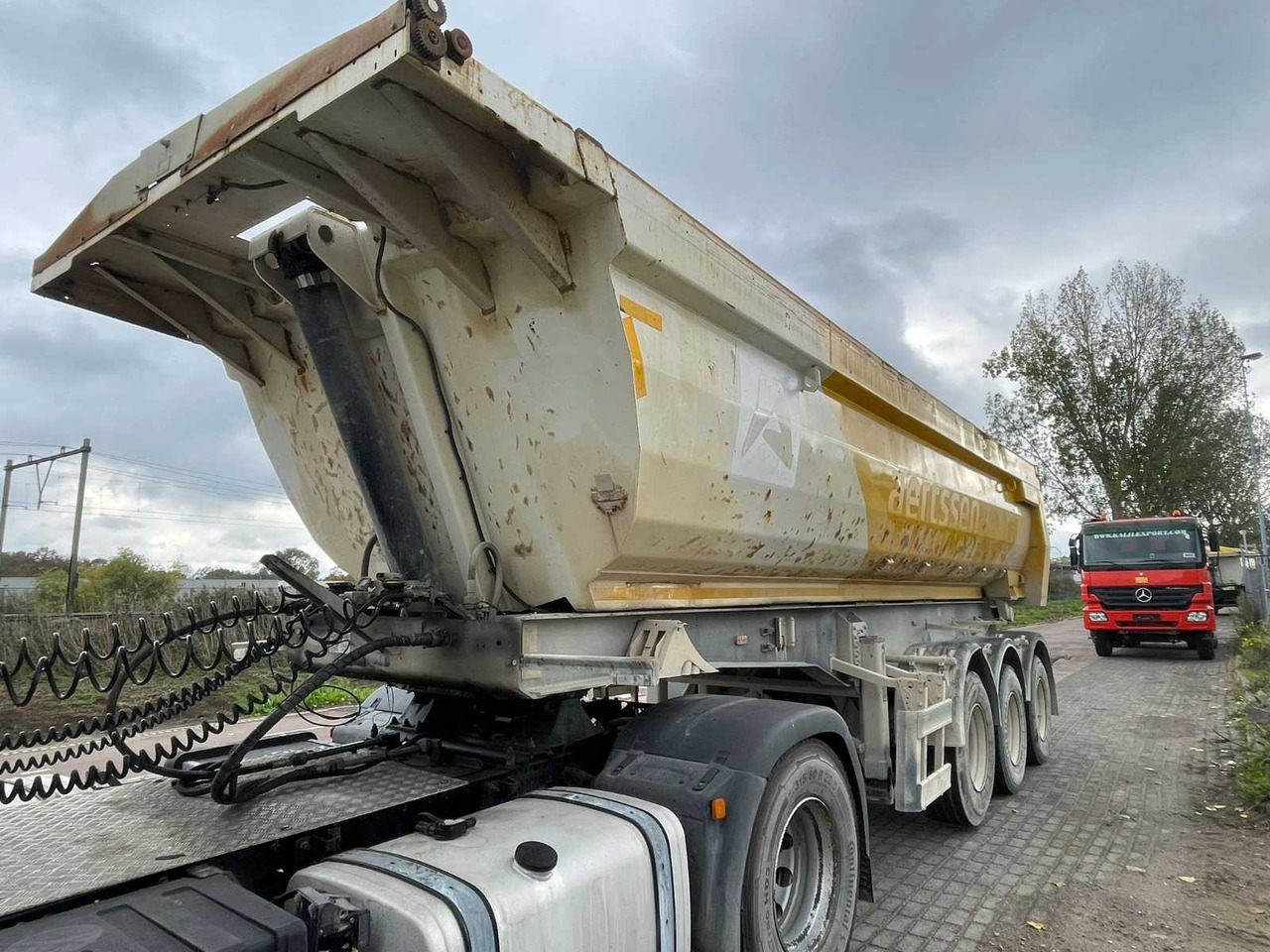 MEILLER - 2016 - KISA 3 TIPPER DUMP TRAILER - SEMI-TRAILER - Semi-reboque: foto 1 MEILLER - 2016 - KISA 3 TIPPER DUMP TRAILER - SEMI-TRAILER - Semi-reboque: foto 1