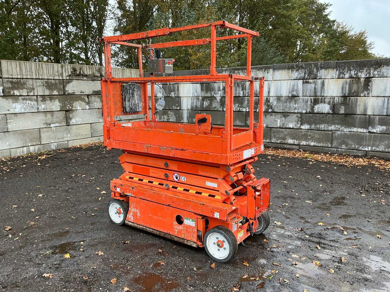 Skyjack SJ 111 3219 - Plataforma aérea: foto 3 Skyjack SJ 111 3219 - Plataforma aérea: foto 3