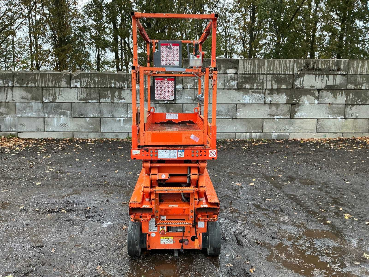 Skyjack SJ 111 3219 - Plataforma aérea: foto 4 Skyjack SJ 111 3219 - Plataforma aérea: foto 4