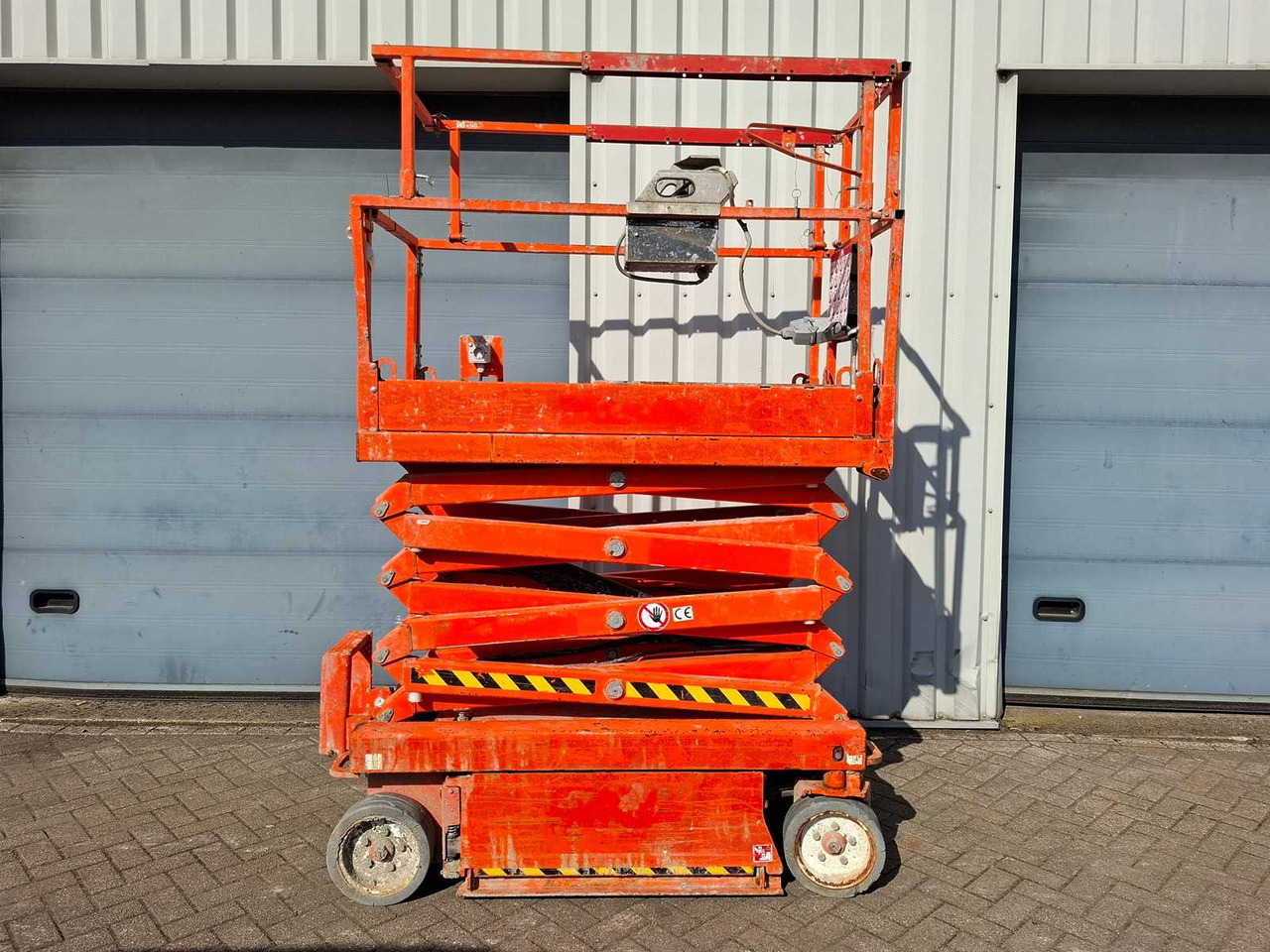 Skyjack SJ 3219 - Plataforma aérea: foto 5 Skyjack SJ 3219 - Plataforma aérea: foto 5