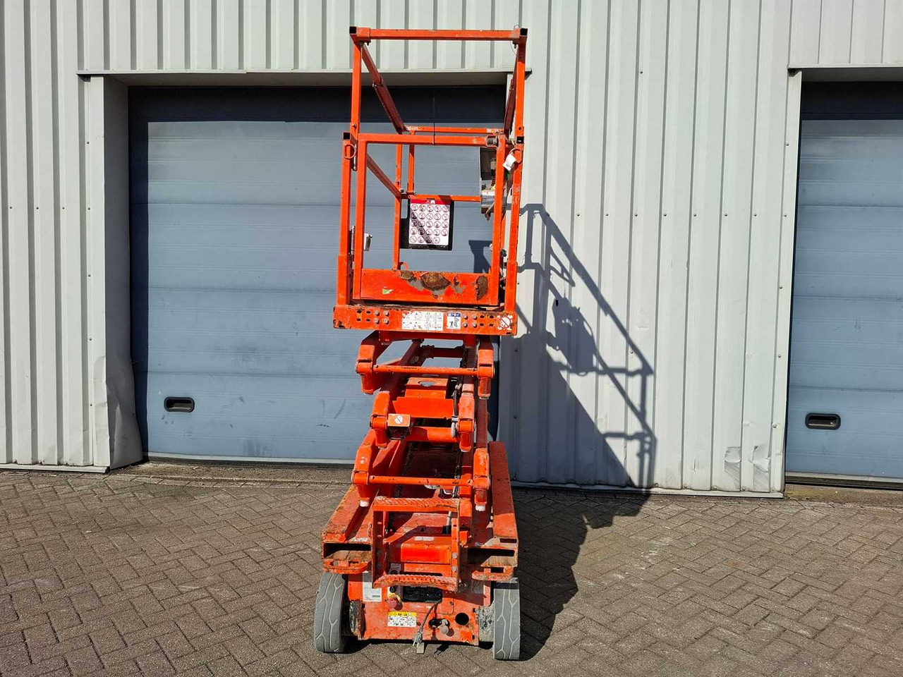 Skyjack SJ 3219 - Plataforma aérea: foto 4 Skyjack SJ 3219 - Plataforma aérea: foto 4