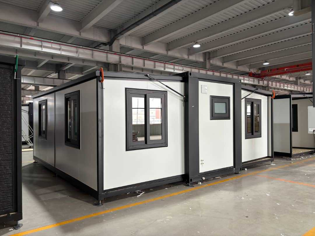 Stahlworks Deluxe (19ft*20ft) - Casa contentor: foto 3 Stahlworks Deluxe (19ft*20ft) - Casa contentor: foto 3