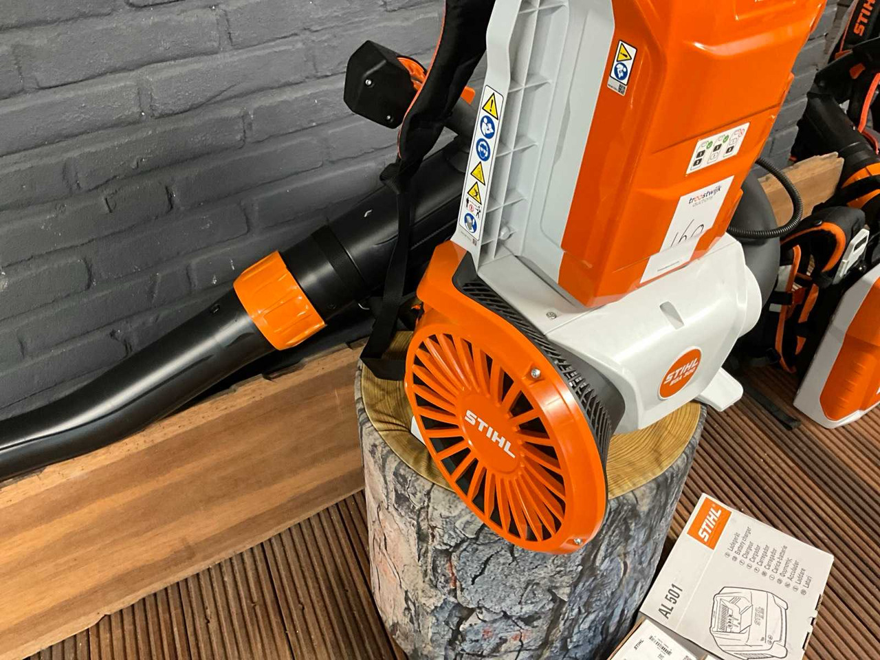 Stihl BGA 300 - Equipamentos para jardinagem: foto 5 Stihl BGA 300 - Equipamentos para jardinagem: foto 5