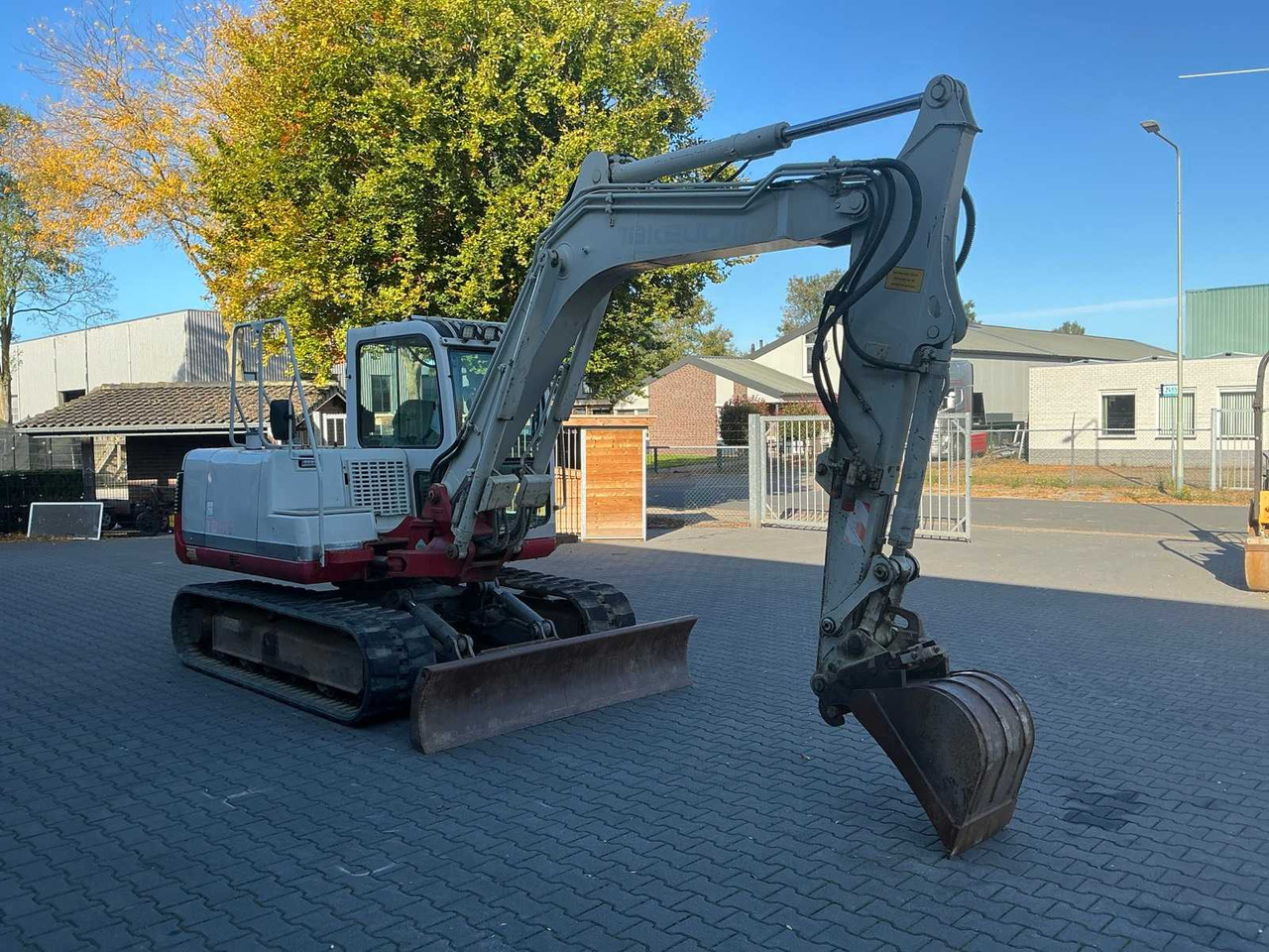 Takeuchi TB175 - Escavadora de rastos: foto 4 Takeuchi TB175 - Escavadora de rastos: foto 4