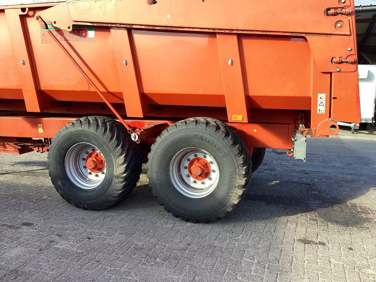 Vaia NL120-S - Reboque basculante agrícola: foto 5 Vaia NL120-S - Reboque basculante agrícola: foto 5