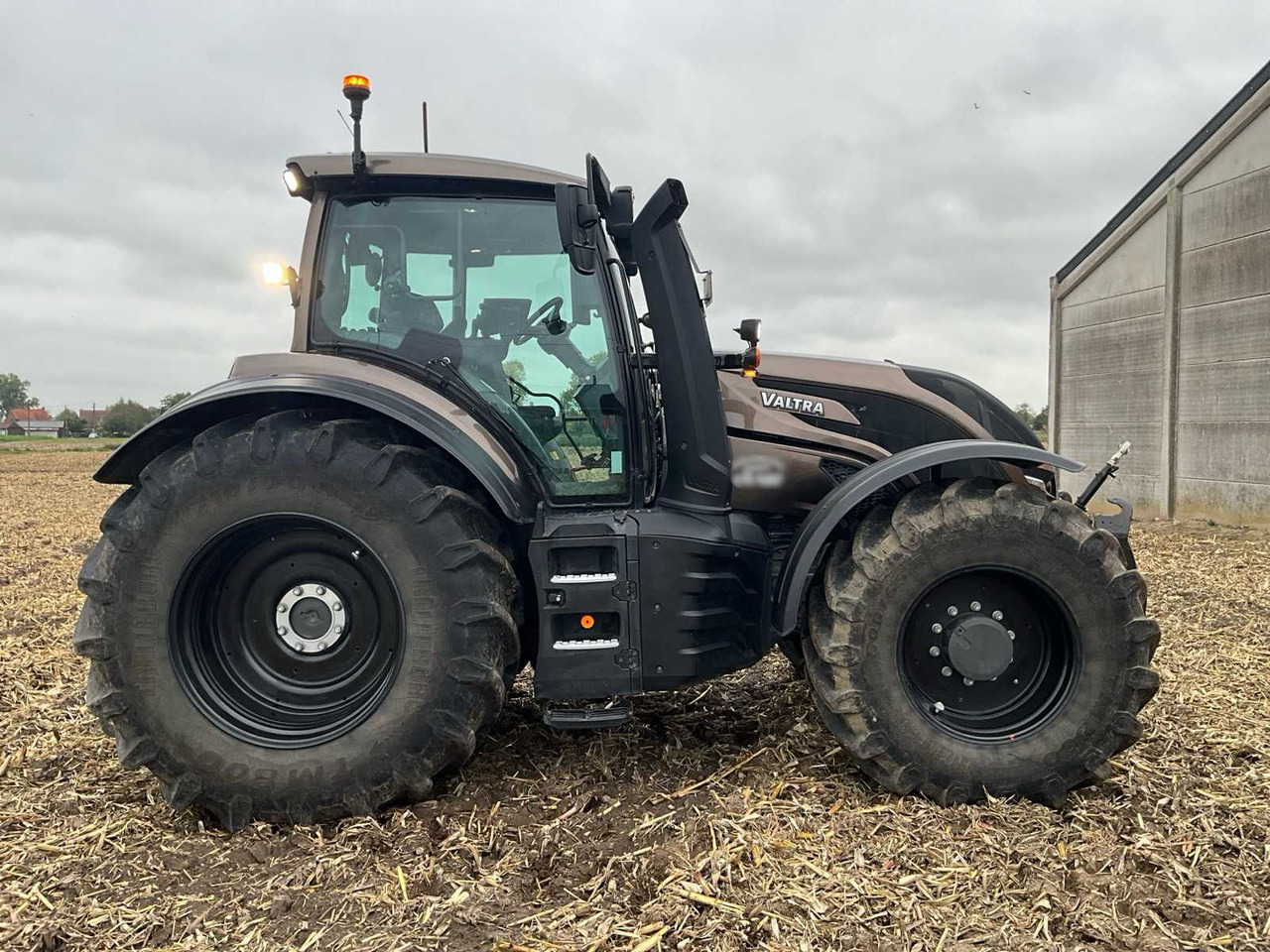 Valtra T175E - Trator: foto 4 Valtra T175E - Trator: foto 4