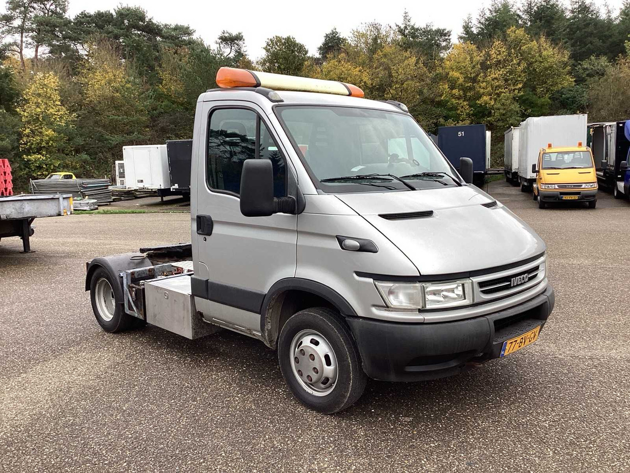 2005 IVECO 40C17 10 TON TRACTOR COMMERCIAL VEHICLE - Veículo comercial: foto 2 2005 IVECO 40C17 10 TON TRACTOR COMMERCIAL VEHICLE - Veículo comercial: foto 2
