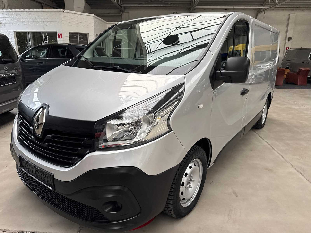 2015 RENAULT TRAFIC SERVICE CAR 141.094KM - Veículo comercial: foto 1 2015 RENAULT TRAFIC SERVICE CAR 141.094KM - Veículo comercial: foto 1