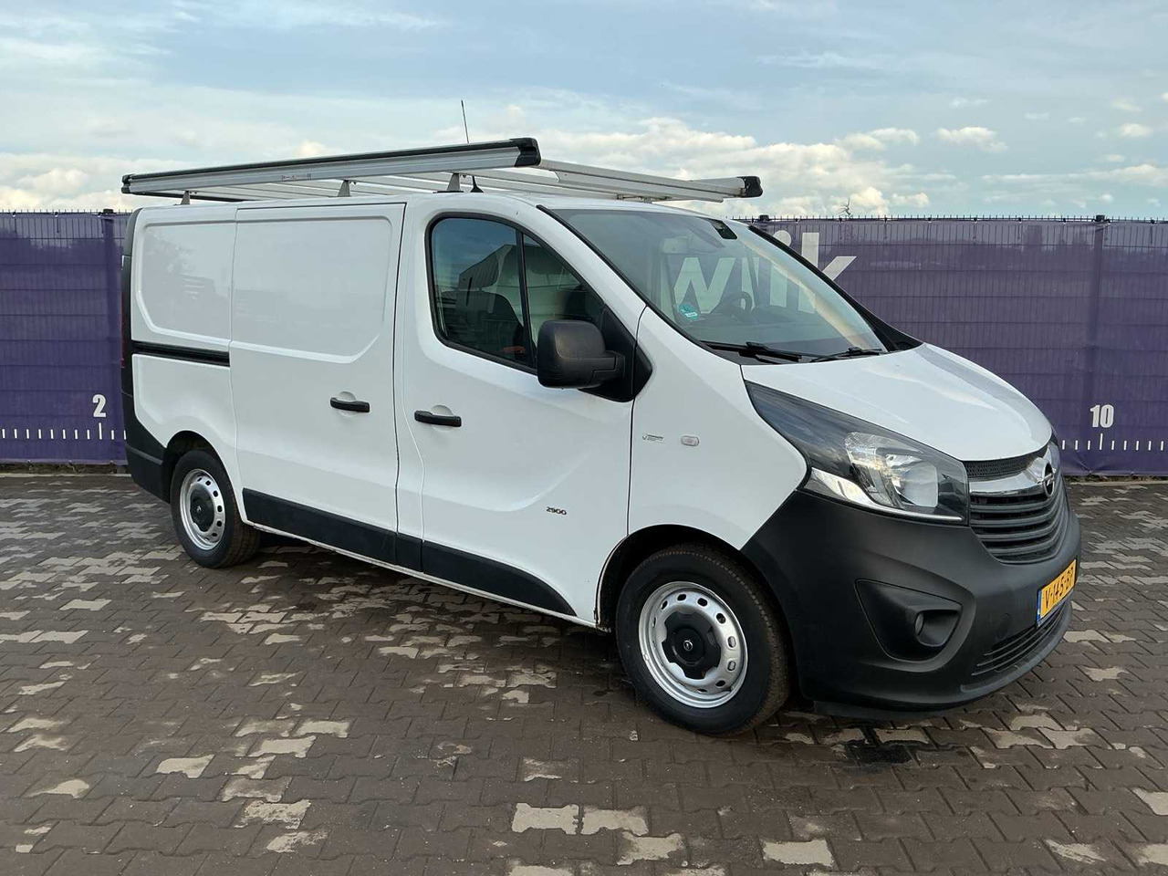2016 - OPEL - VIVARO - 1.6 CDTI L1H1 SP ECO - COMMERCIAL VEHICLE - Veículo comercial: foto 2 2016 - OPEL - VIVARO - 1.6 CDTI L1H1 SP ECO - COMMERCIAL VEHICLE - Veículo comercial: foto 2