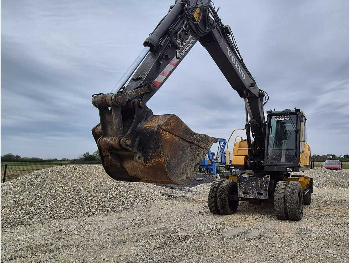 Volvo - Escavadeira de rodas: foto 4 Volvo - Escavadeira de rodas: foto 4