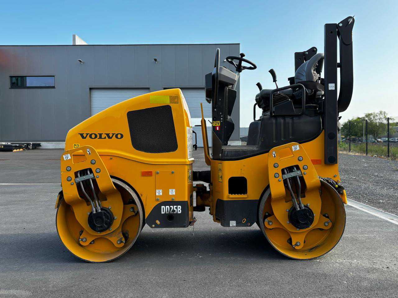 Volvo DD25B - Compactador de asfalto: foto 5 Volvo DD25B - Compactador de asfalto: foto 5