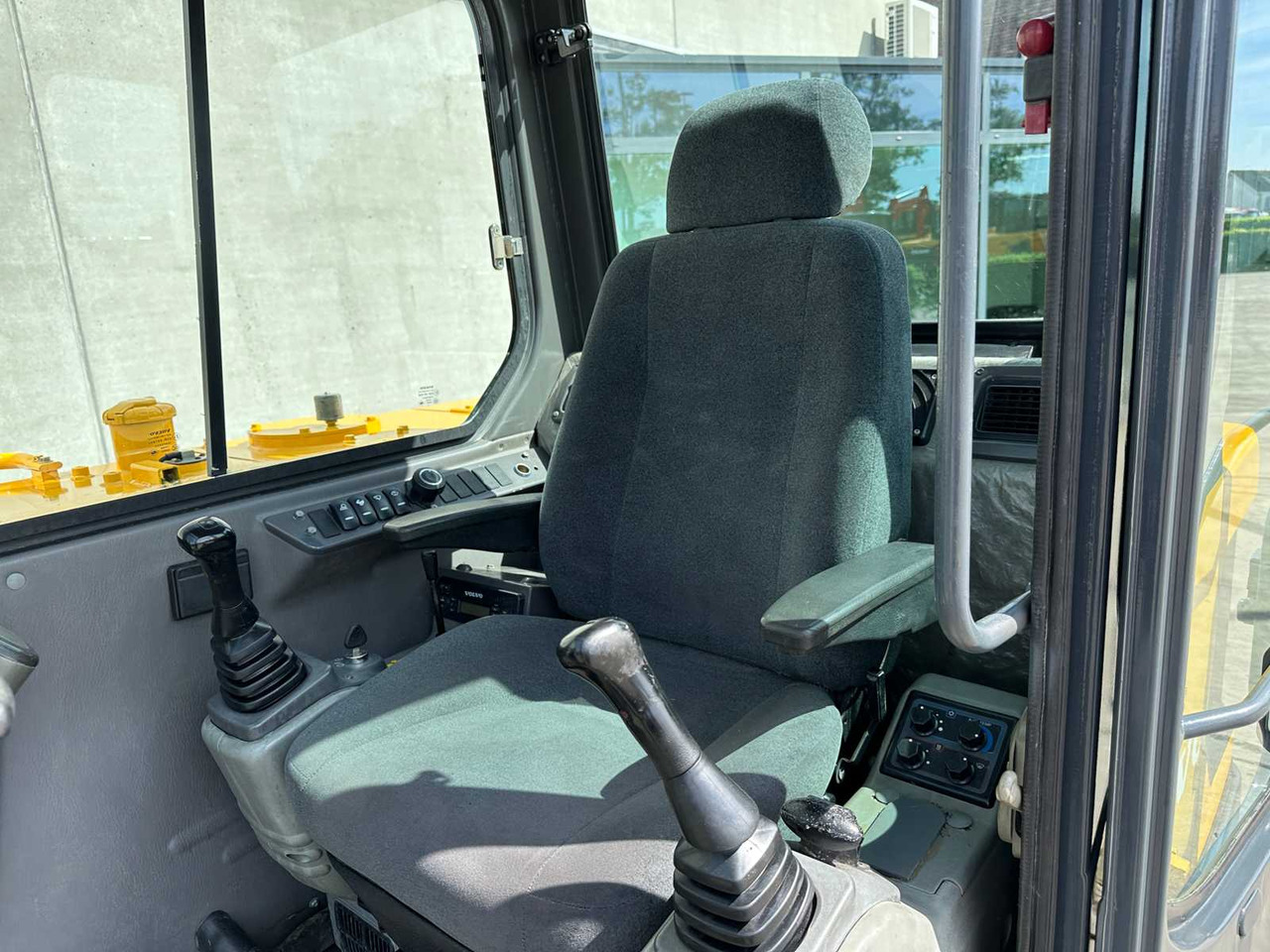 Escavadora de rastos Volvo EC55D: foto 22