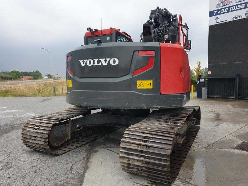 Volvo ECR 235 DL - Escavadora de rastos: foto 4 Volvo ECR 235 DL - Escavadora de rastos: foto 4