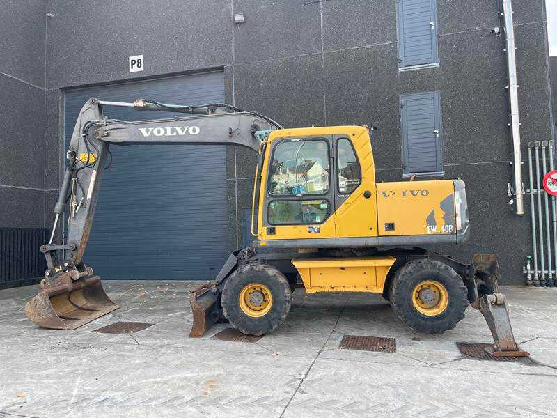 Volvo EW 140 B - Escavadeira de rodas: foto 2 Volvo EW 140 B - Escavadeira de rodas: foto 2