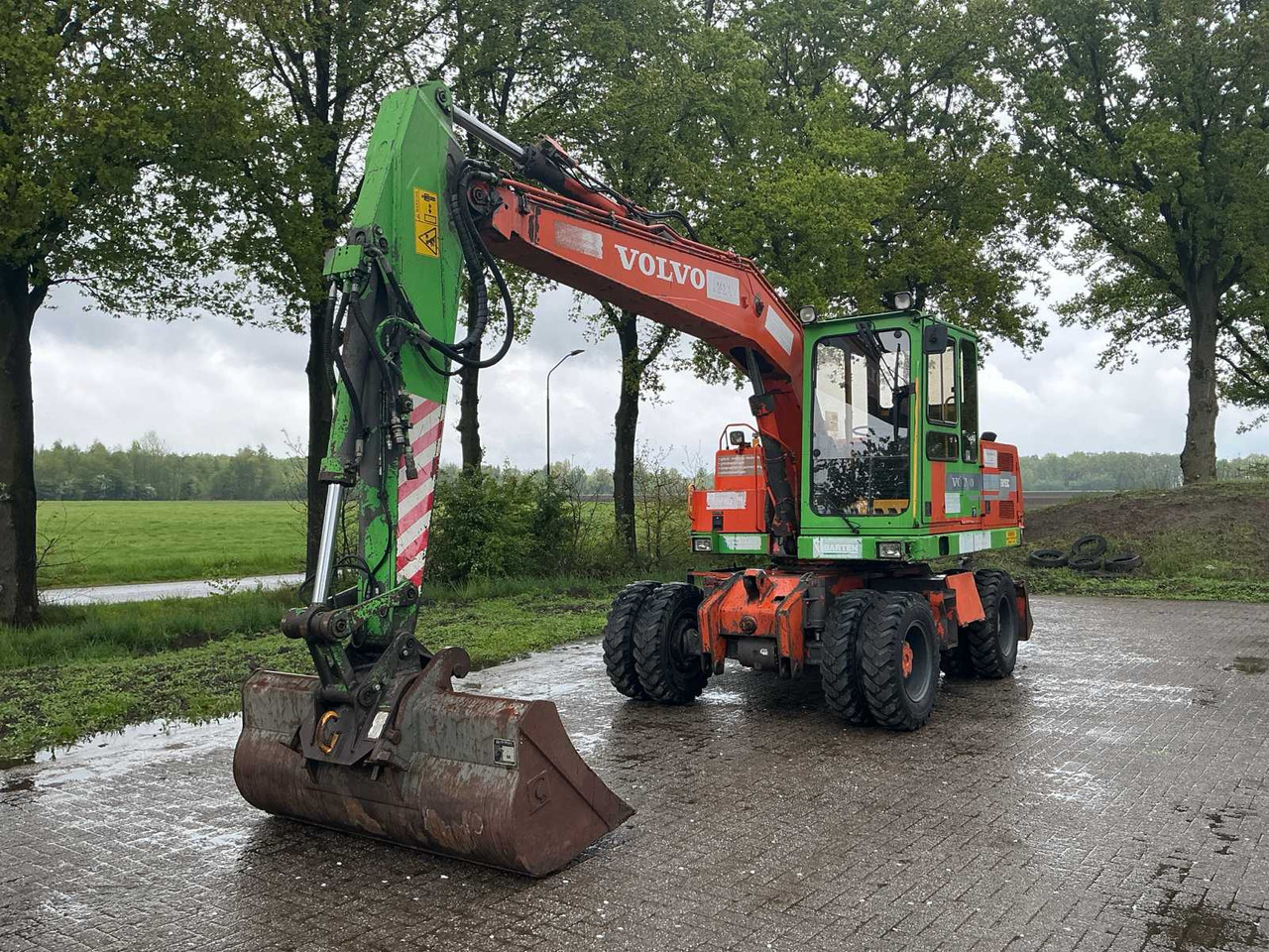 Volvo EW150C - Grua móvel: foto 1 Volvo EW150C - Grua móvel: foto 1