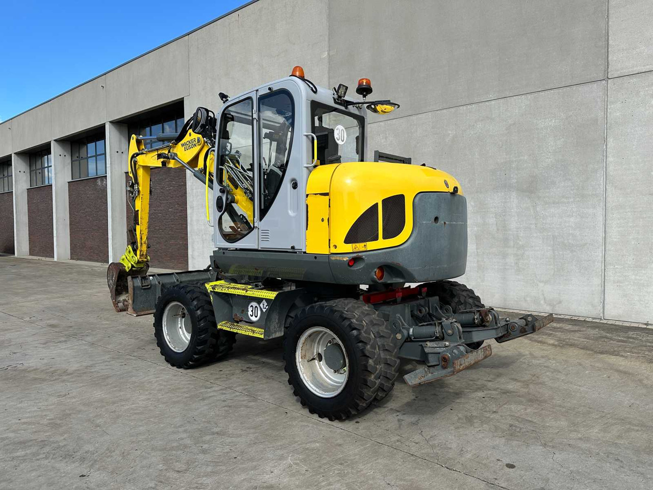 Escavadeira de rodas WACKER NEUSON - 2019 - EW100 - WHEELED EXCAVATOR: foto 6 Escavadeira de rodas WACKER NEUSON - 2019 - EW100 - WHEELED EXCAVATOR: foto 6