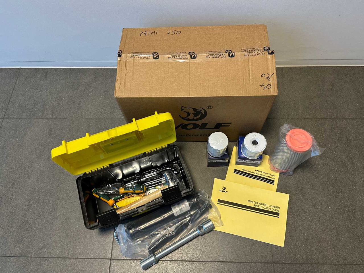 Pá carregadora de rodas WOLF - 2025 - MINI 750 - WHEEL LOADER MINI 750: foto 37 Pá carregadora de rodas WOLF - 2025 - MINI 750 - WHEEL LOADER MINI 750: foto 37