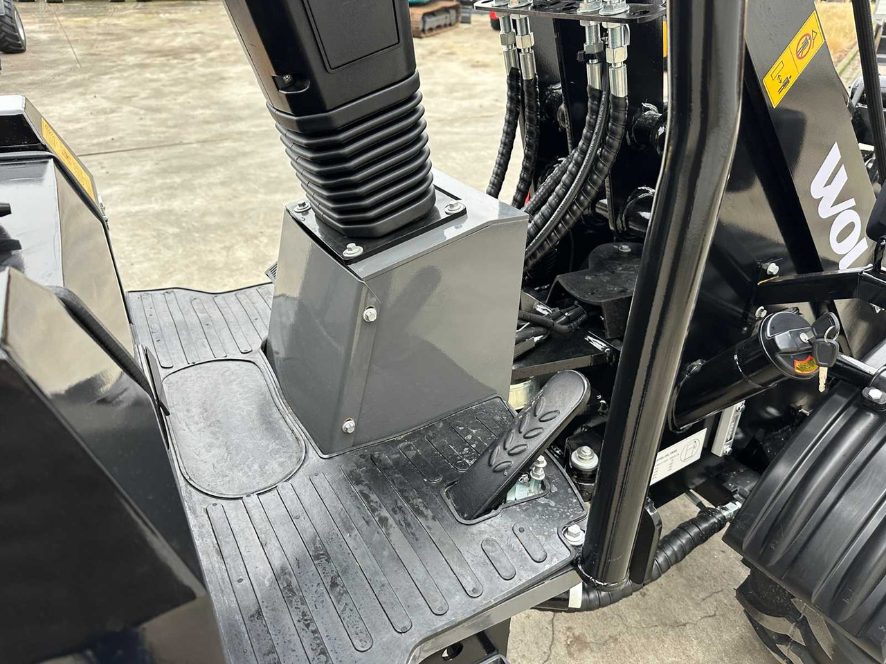 Pá carregadora de rodas WOLF - 2025 - MINI 750 - WHEEL LOADER MINI 750: foto 30 Pá carregadora de rodas WOLF - 2025 - MINI 750 - WHEEL LOADER MINI 750: foto 30