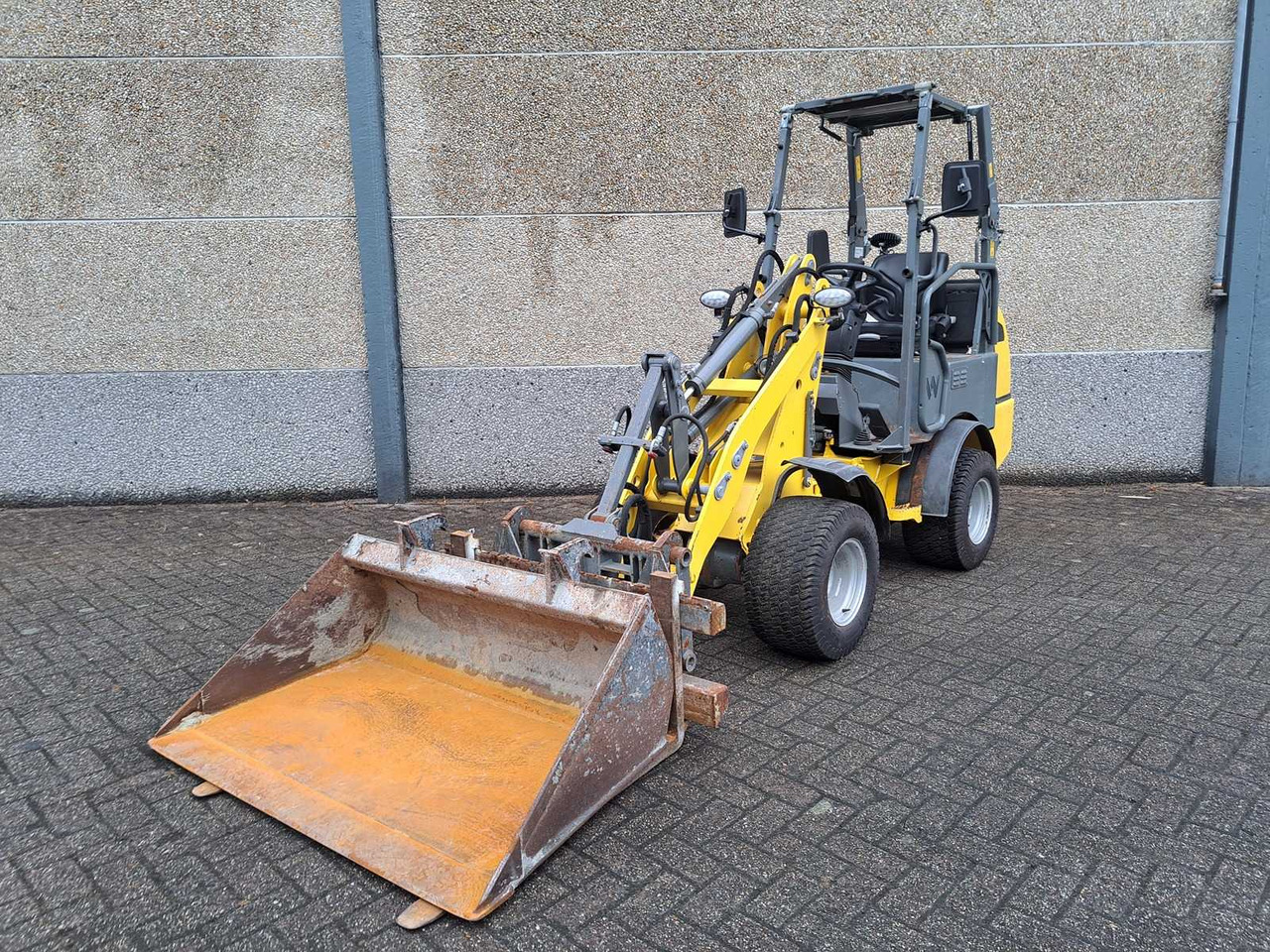Wacker-Neuson WL20E - Pá carregadora de rodas: foto 1 Wacker-Neuson WL20E - Pá carregadora de rodas: foto 1