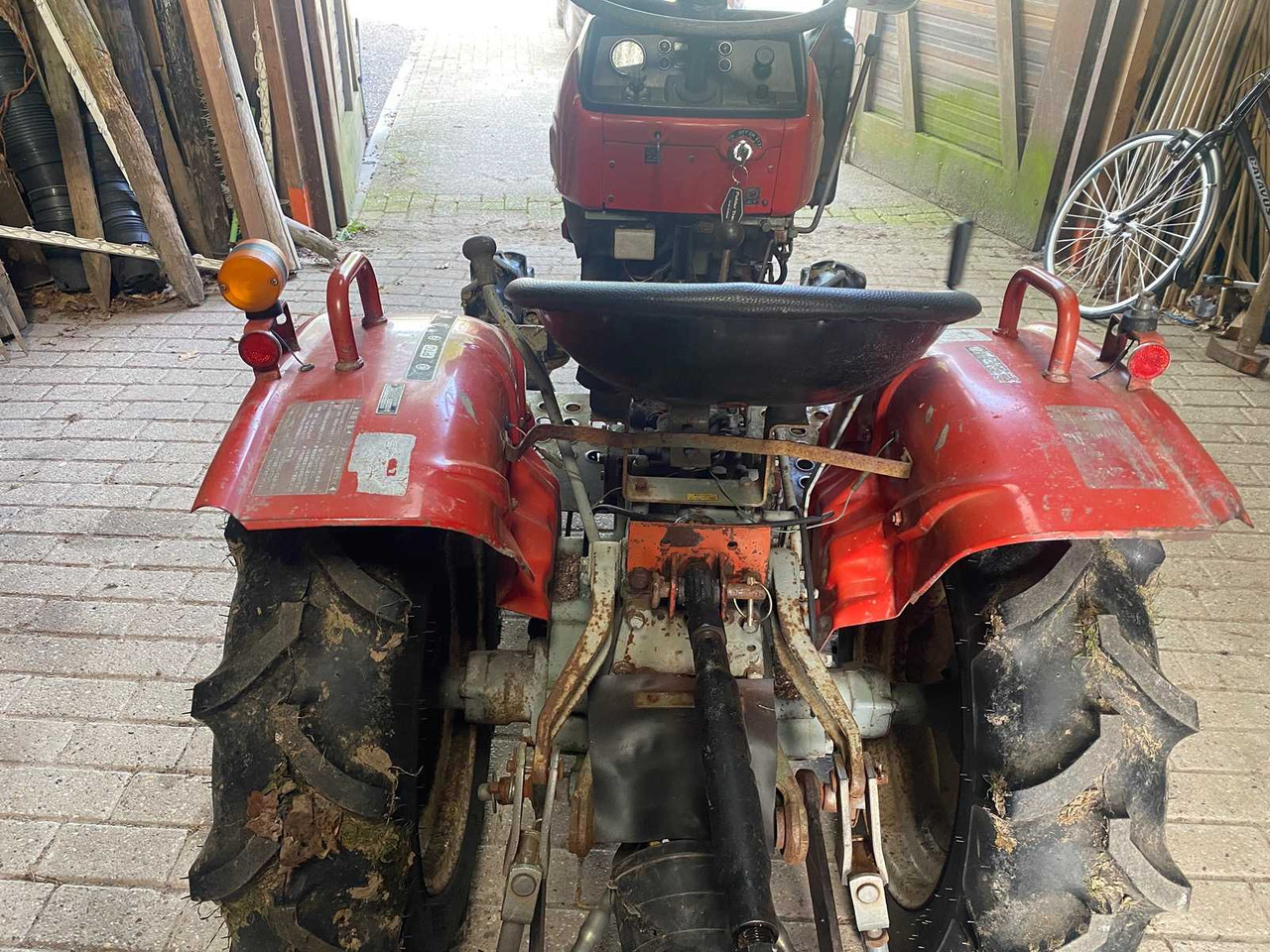 Yanmar zen-noh ym 1510D - Mini trator: foto 2 Yanmar zen-noh ym 1510D - Mini trator: foto 2