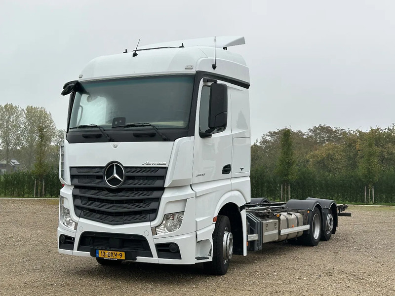 Mercedes-Benz Actros ACTROS 2642 LL EURO6. 2018. BDF. Chassic cabine. - Camião chassi: foto 1 Mercedes-Benz Actros ACTROS 2642 LL EURO6. 2018. BDF. Chassic cabine. - Camião chassi: foto 1