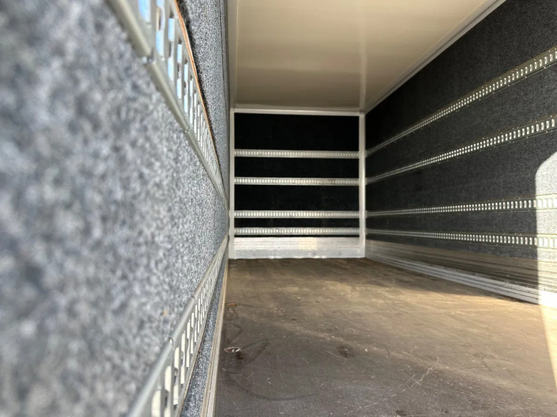 Mercedes-Benz Atego ATEGO1223L EURO6. 725x248x265 3 tons klep. - Camião furgão: foto 5 Mercedes-Benz Atego ATEGO1223L EURO6. 725x248x265 3 tons klep. - Camião furgão: foto 5