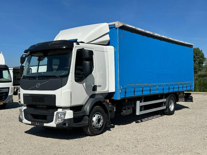 Volvo FL FL280.16 EURO6. 2022. 8400kg Laadvermogen Eventueel , OPRIJWAGEN , PAARDENWAGEN. - Camião chassi: foto 1 Volvo FL FL280.16 EURO6. 2022. 8400kg Laadvermogen Eventueel , OPRIJWAGEN , PAARDENWAGEN. - Camião chassi: foto 1