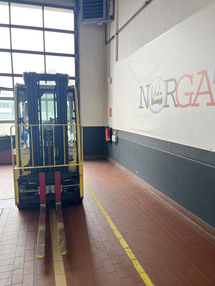 Hyster J1.6XNT MWB - Empilhadeira elétrica: foto 3 Hyster J1.6XNT MWB - Empilhadeira elétrica: foto 3