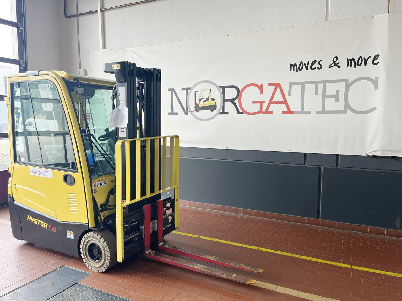 Hyster J1.6XNT MWB - Empilhadeira elétrica: foto 2 Hyster J1.6XNT MWB - Empilhadeira elétrica: foto 2