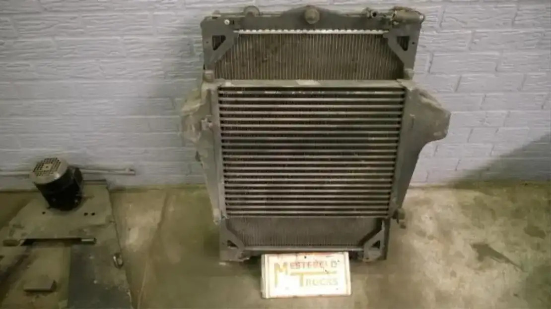 DAF Radiateur + intercooler - Sistema de arrefecimento por Camião: foto 2 DAF Radiateur + intercooler - Sistema de arrefecimento por Camião: foto 2